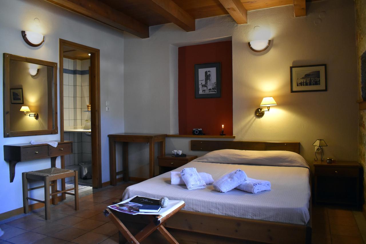 Pyrgoi Theodorakaki: O Gerolimenas Hotel Ngoại thất bức ảnh